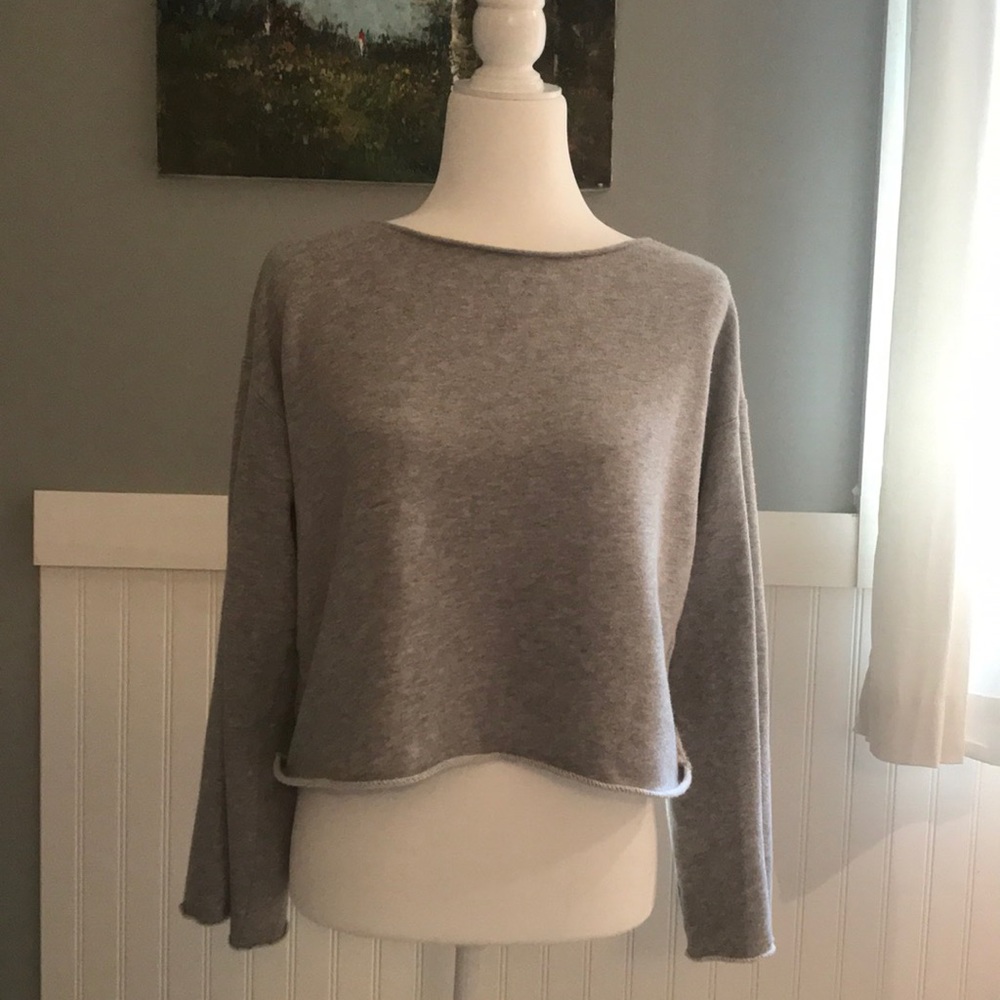 AEO sweatshirt, raw-cut hem, cropped